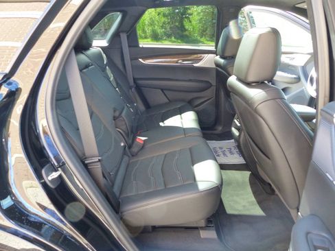 Used 2021 Cadillac XT5 Sportv w/ Platinum Package AWD/4WD image 51
