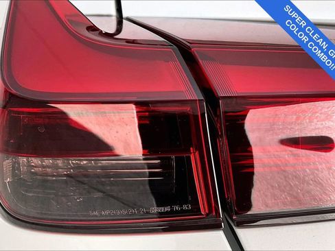 Used 2025 Lexus UX 300h AWD image 39