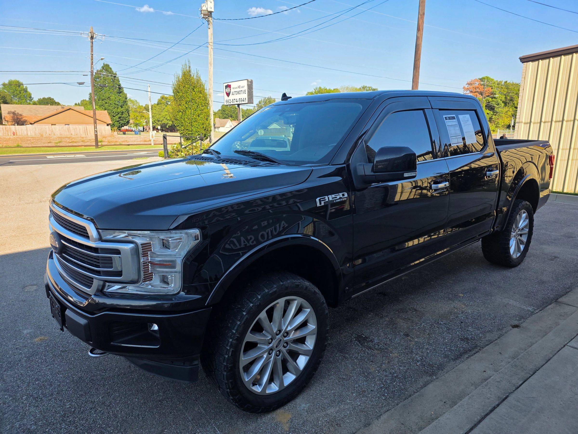Used 2019 Ford F150 Limited w/ Trailer Tow Package AWD/4WD image 4