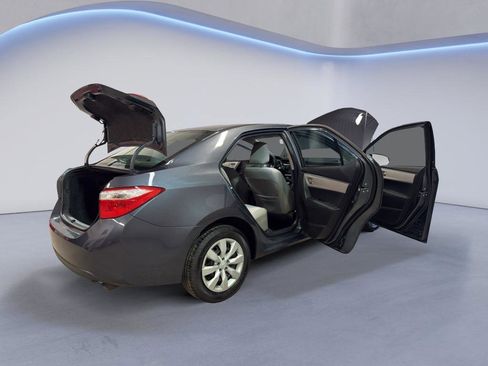 Used 2015 Toyota Corolla LE image 13
