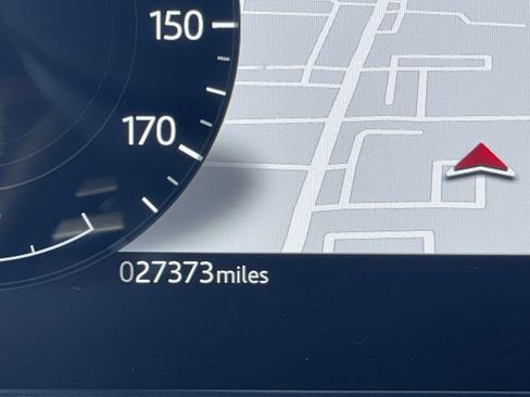 Used 2023 Land Rover Range Rover Velar S image 12