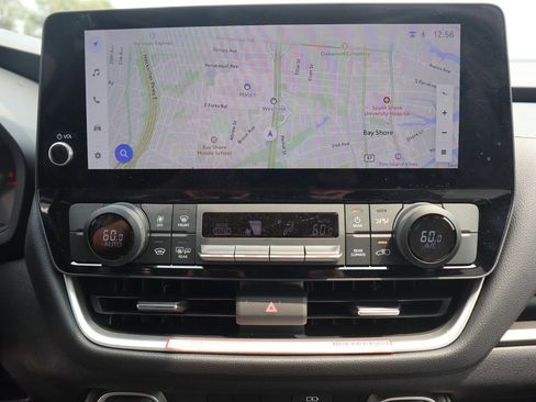 Used 2025 Toyota Grand Highlander AWD image 20