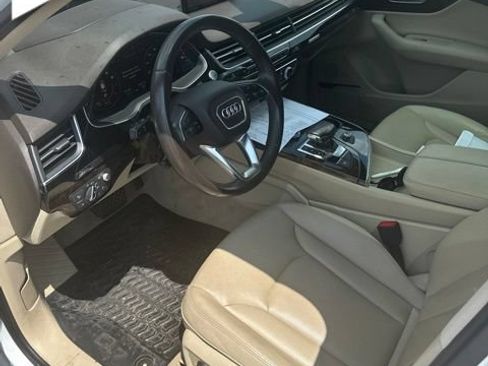 Used 2018 Audi Q7 3.0T Prestige AWD/4WD image 9