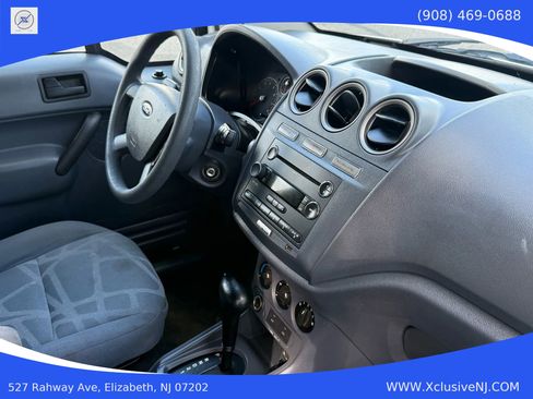 Used 2013 Ford Transit Connect XLT image 17