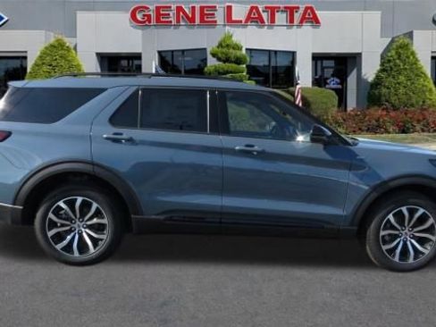 New 2026 Ford Explorer ST-Line image 9