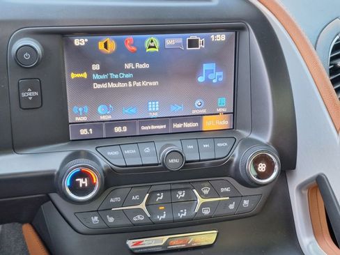 Used 2016 Chevrolet Corvette Z06 w/ Z07 Performance Package image 19