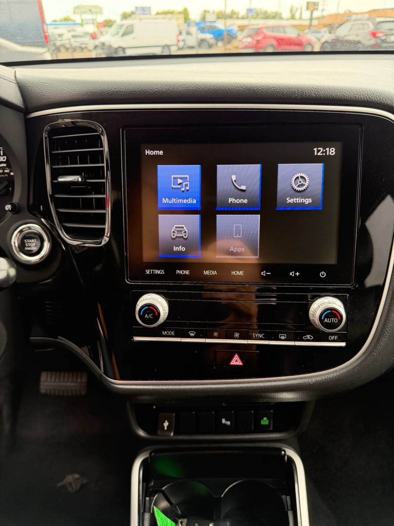 Used 2020 Mitsubishi Outlander SEL AWD/4WD image 27