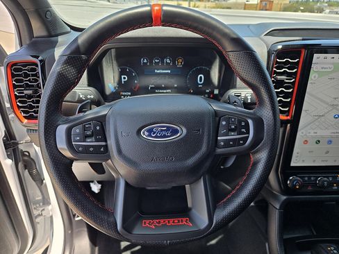 Used 2024 Ford Ranger Raptor AWD/4WD image 18
