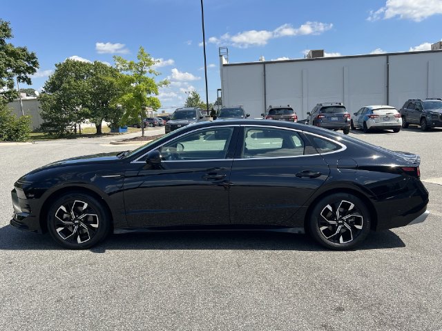 Certified 2025 Hyundai Sonata SEL FWD image 10
