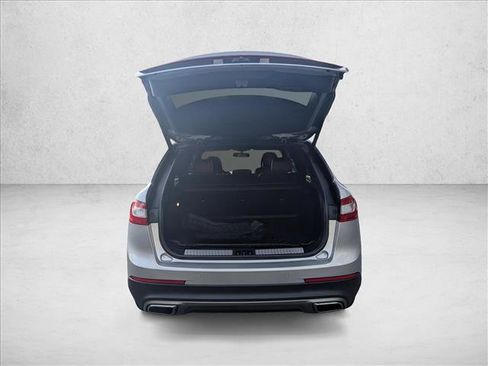 Used 2018 Lincoln MKX Reserve w/ Cargo Utility Package image 22