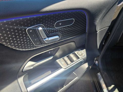 Certified 2024 Mercedes-Benz EQB 250+ image 21