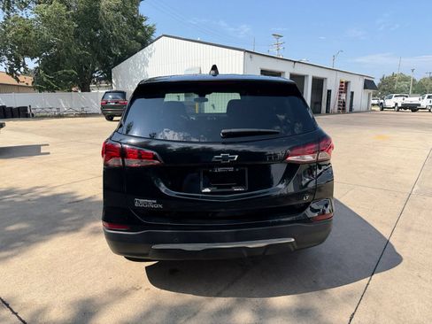 Used 2024 Chevrolet Equinox LT FWD image 29