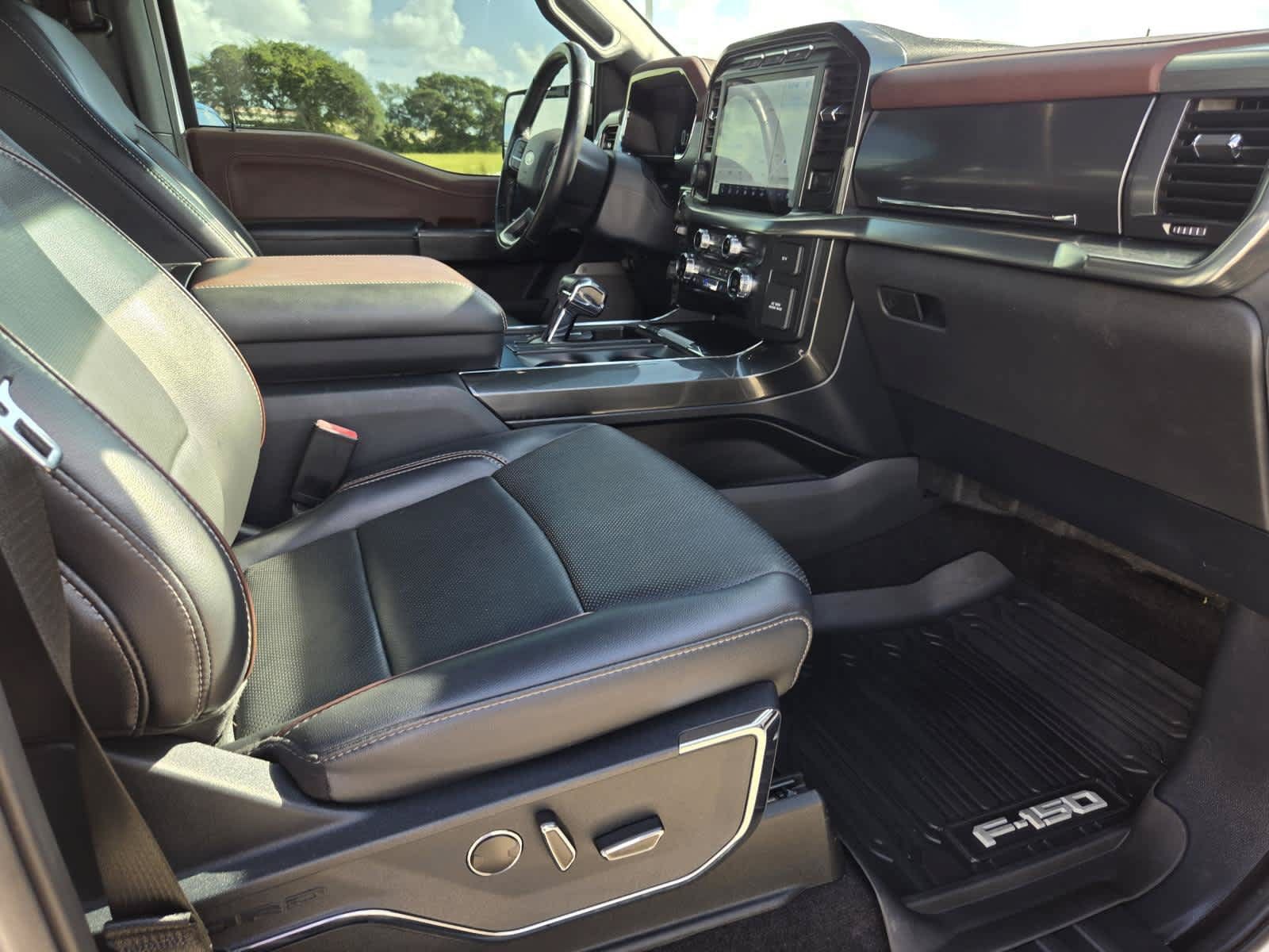 Used 2021 Ford F150 Lariat w/ Equipment Group 502A High AWD/4WD image 9