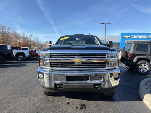 Used 2017 Chevrolet Silverado 2500 LT w/ Texas Edition image 2