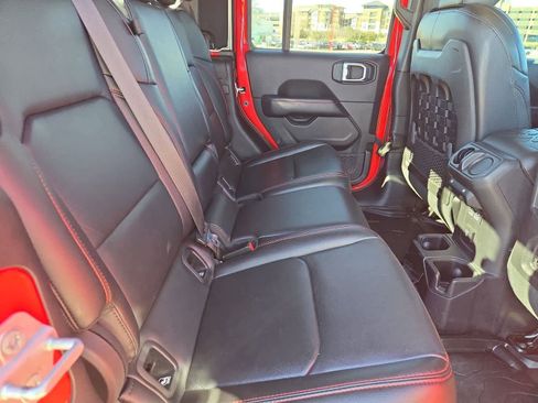 Used 2020 Jeep Gladiator Rubicon image 18