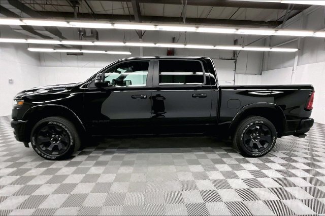 Used 2025 RAM 1500 Big Horn AWD/4WD image 14