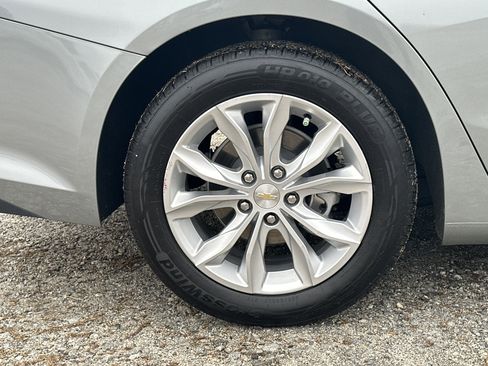 Used 2024 Chevrolet Malibu LT image 17