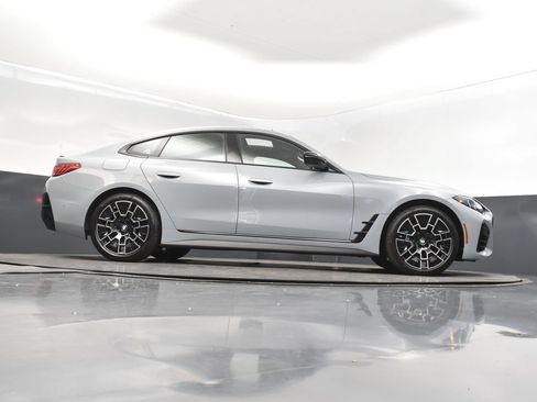Used 2026 BMW 430i w/ M Sport Package RWD image 43