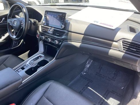 Used 2022 Honda Accord Sport image 17