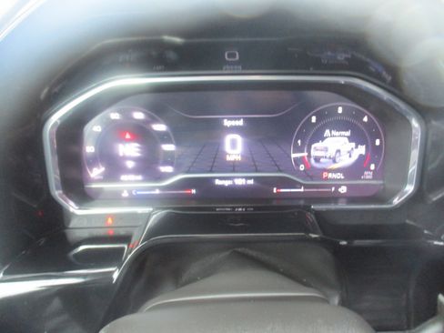 Certified 2024 GMC Sierra 2500 SLE w/ SLE Value Package; image 17