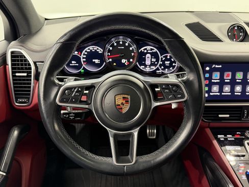 Certified 2022 Porsche Cayenne S image 47