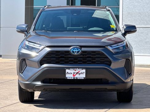 Certified 2024 Toyota RAV4 LE AWD/4WD image 11