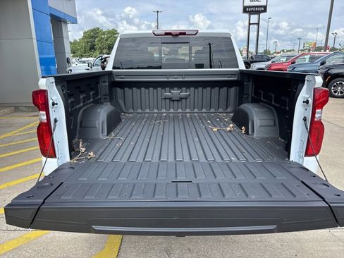 New 2026 Chevrolet Silverado 1500 ZR2 w/ Dark Appearance Package AWD/4WD image 6