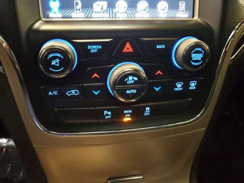 Used 2014 Jeep Grand Cherokee Limited image 19