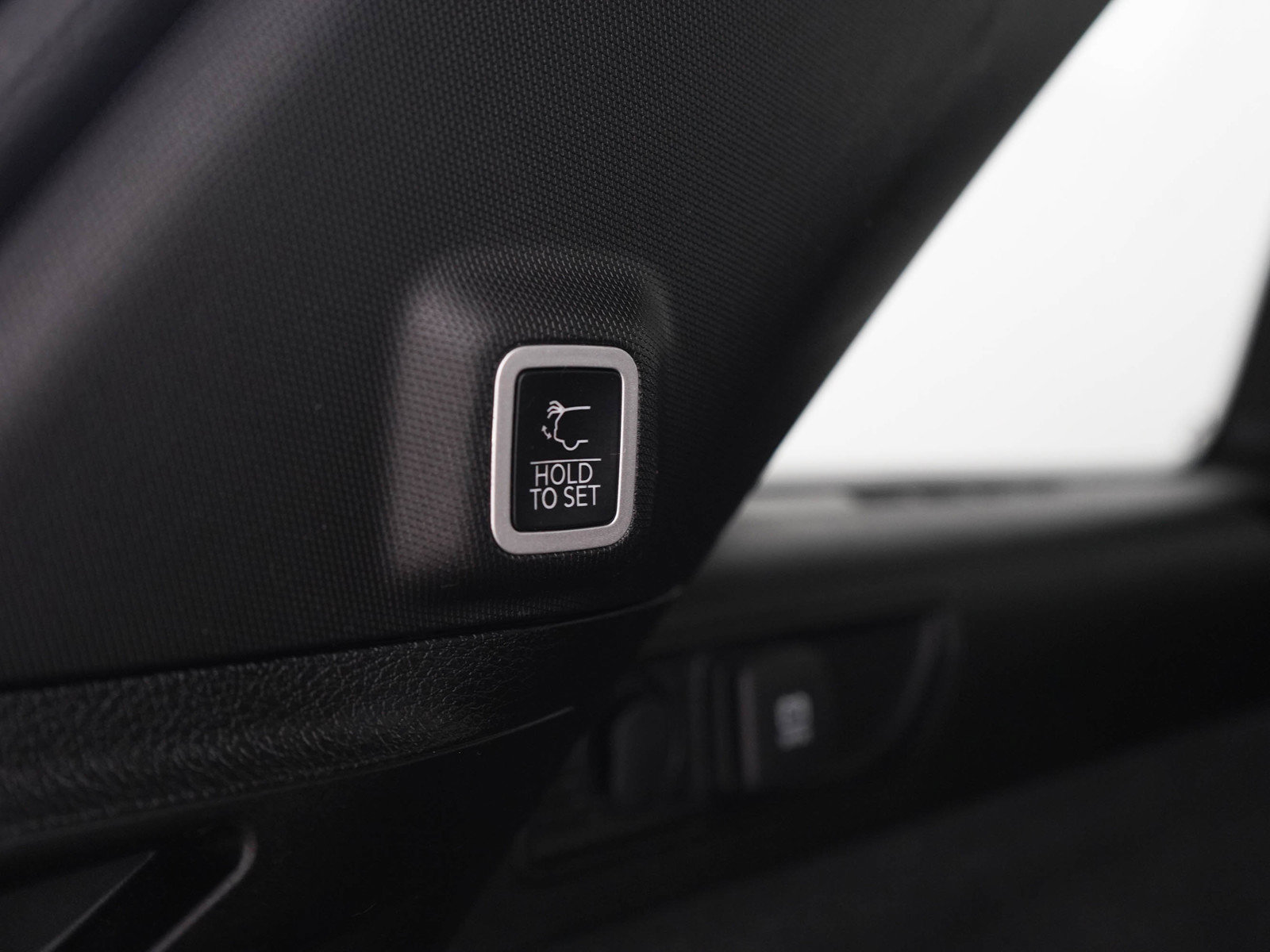 Used 2022 Jeep Grand Cherokee Summit AWD/4WD image 11