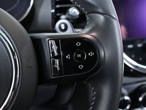 Used 2023 MINI Cooper Clubman S w/ Premium Package image 15