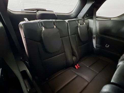 New 2026 Ford Explorer ST-Line w/ ST-Line Street Pack AWD/4WD image 16