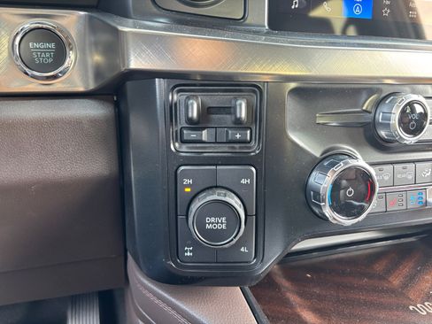 New 2025 Ford F350 King Ranch w/ Chrome Package image 30