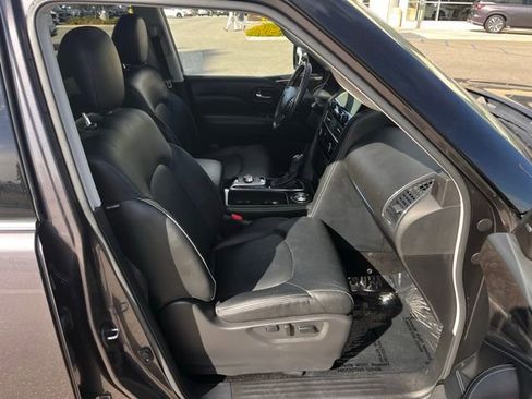 Certified 2022 INFINITI QX80 Luxe w/ All-Season Package image 26