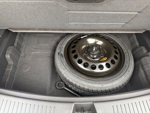 Used 2024 Buick Encore GX Preferred w/ Comfort Package image 13