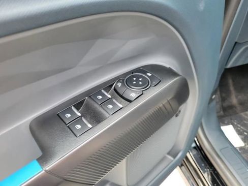 New 2025 Ford Maverick Lobo image 19