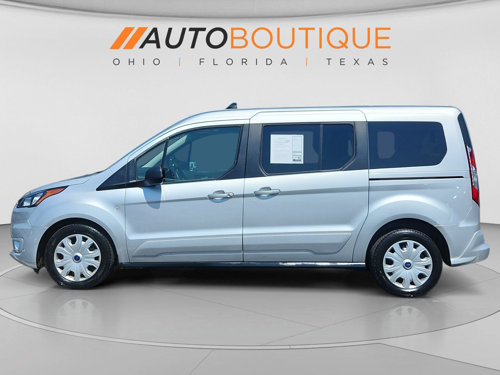 Used 2022 Ford Transit Connect XLT FWD image 2