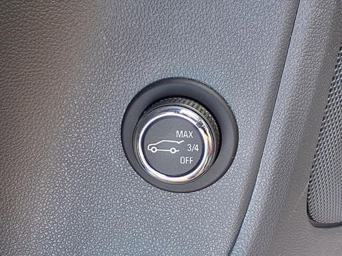 Used 2022 Chevrolet Blazer LT image 11