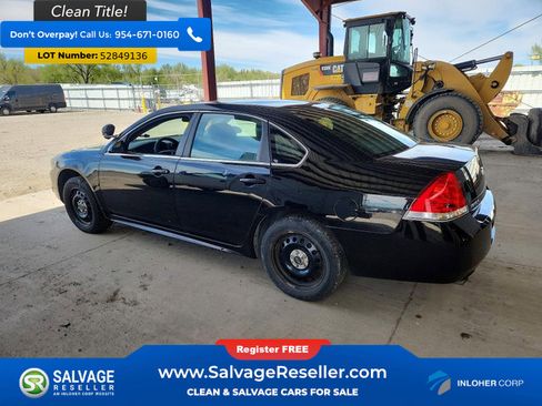 Used 2013 Chevrolet Impala Police FWD image 3