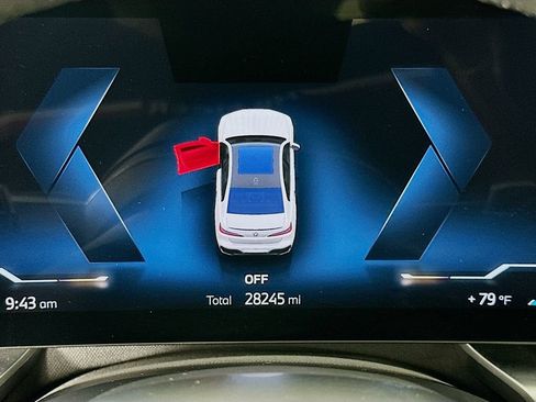 Certified 2023 BMW 760i xDrive w/ Parking Assistance Package image 12