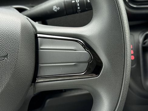 Used 2025 RAM ProMaster 2500 w/ Storage Group image 20