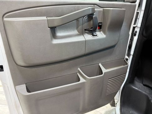 Used 2019 Chevrolet Express 2500 w/ Driver Convenience Package image 12