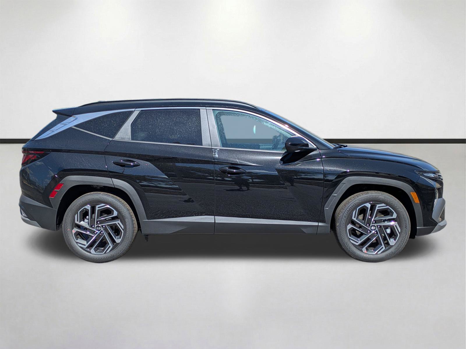New 2026 Hyundai Tucson SEL Plus FWD image 4
