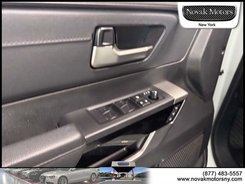 Used 2023 Toyota Tundra Limited AWD/4WD image 14