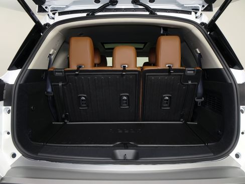 New 2025 Nissan Pathfinder Platinum image 39