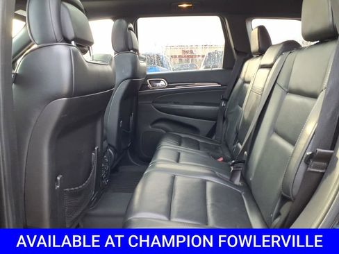Used 2015 Jeep Grand Cherokee Overland w/ Advanced Technology Group AWD/4WD image 9