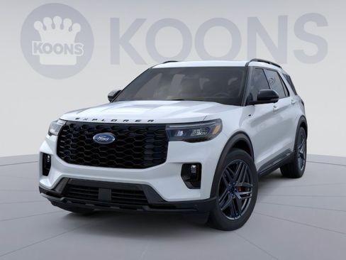 New 2026 Ford Explorer ST-Line w/ ST-Line Street Pack image 2