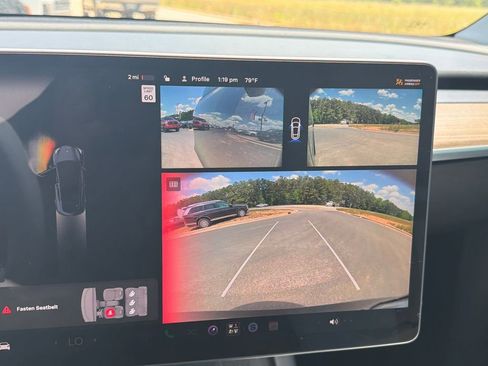 Used 2024 Tesla Model Y Long Range AWD/4WD image 27