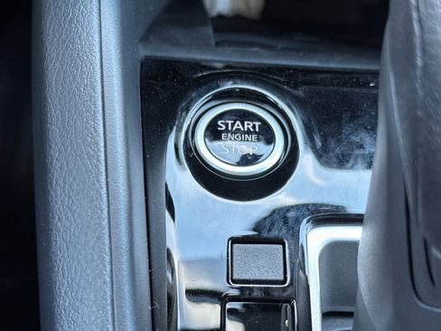 New 2025 Nissan Versa SV w/ Trunk Package image 18