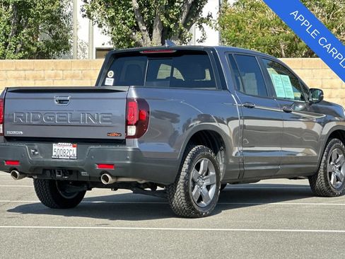 Used 2025 Honda Ridgeline TrailSport image 4