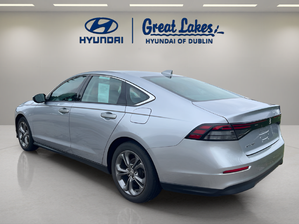 Used 2023 Honda Accord EX image 3